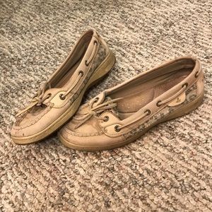 Cheetah print sperrys